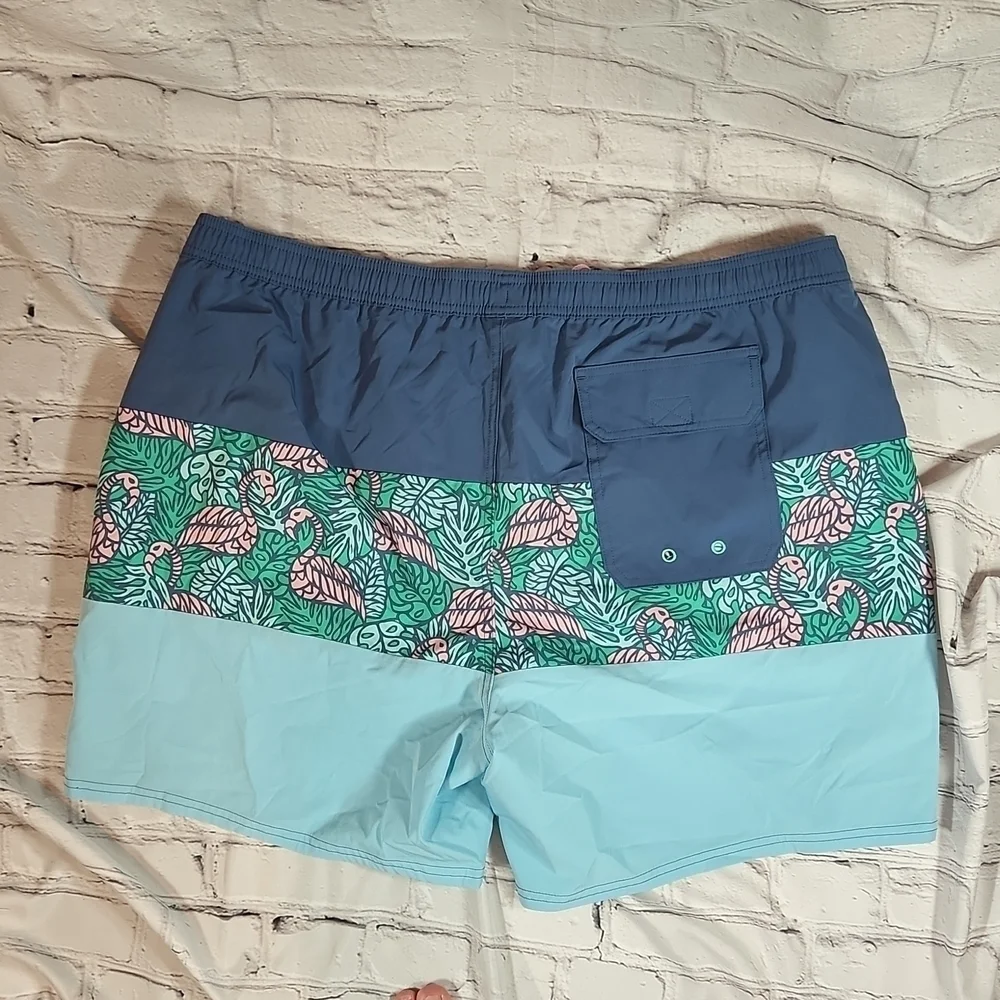 Vineyard vines men's swim trunks